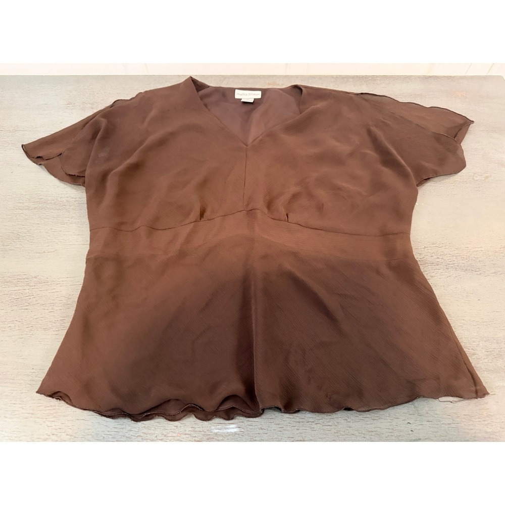 Dudley Woman Brown V-Neck Empire Waist Blouse Plus Size 2X Lettuce Edge Hem